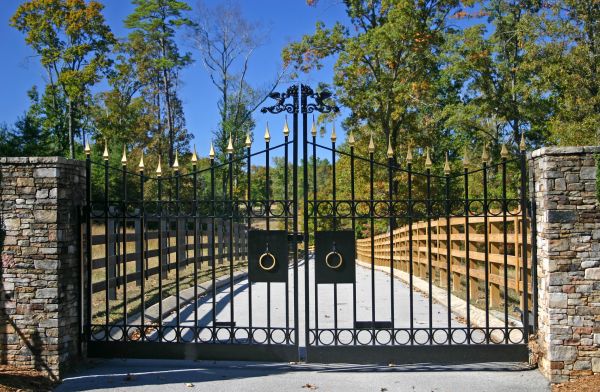 Syracuse Driveway Gate Service